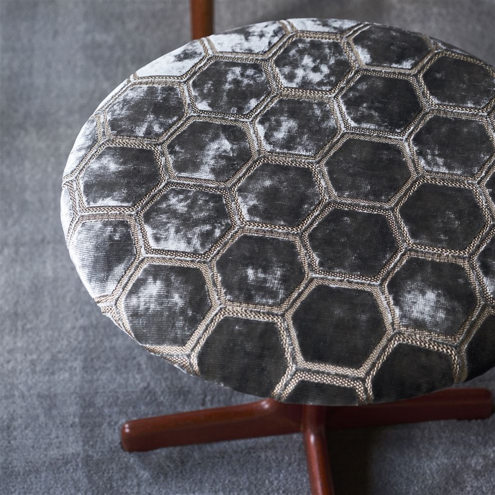 Manipur Graphite FDG2832/08 Fabric