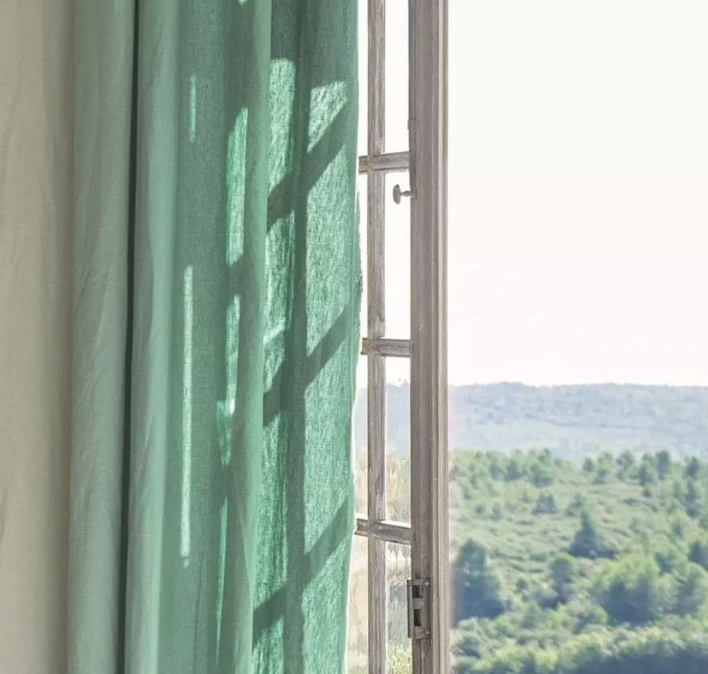 Padua Pale Jade & White F1987/04 Fabric