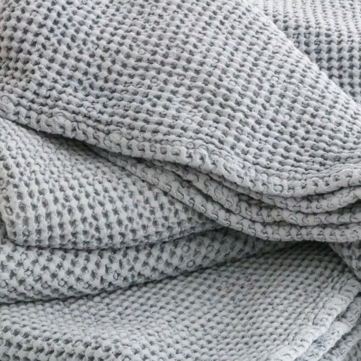 Pure Cotton Waffle Piqué Blanket in Ice Blue